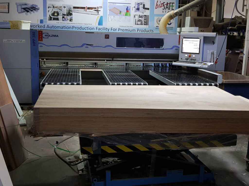 Automated cabinet production line 2